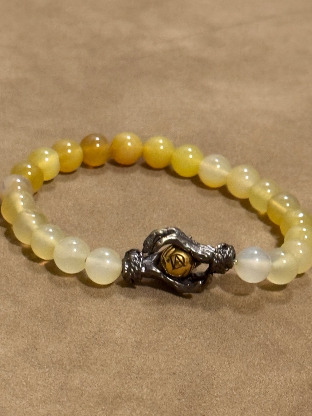8mm Yellow Agate Beaded Bracelet with Decorative Clasp